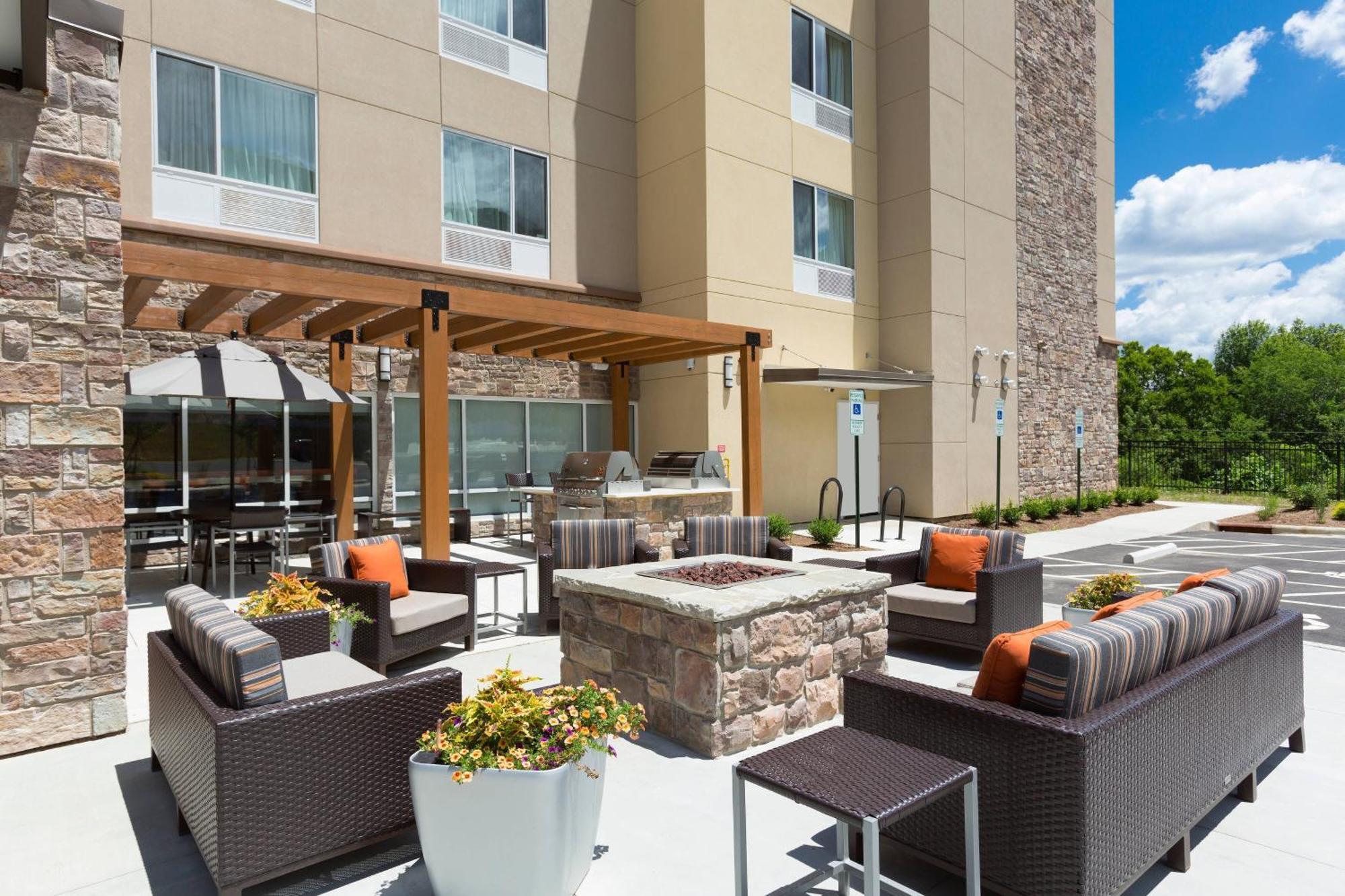 Towneplace Suites Бун Экстерьер фото